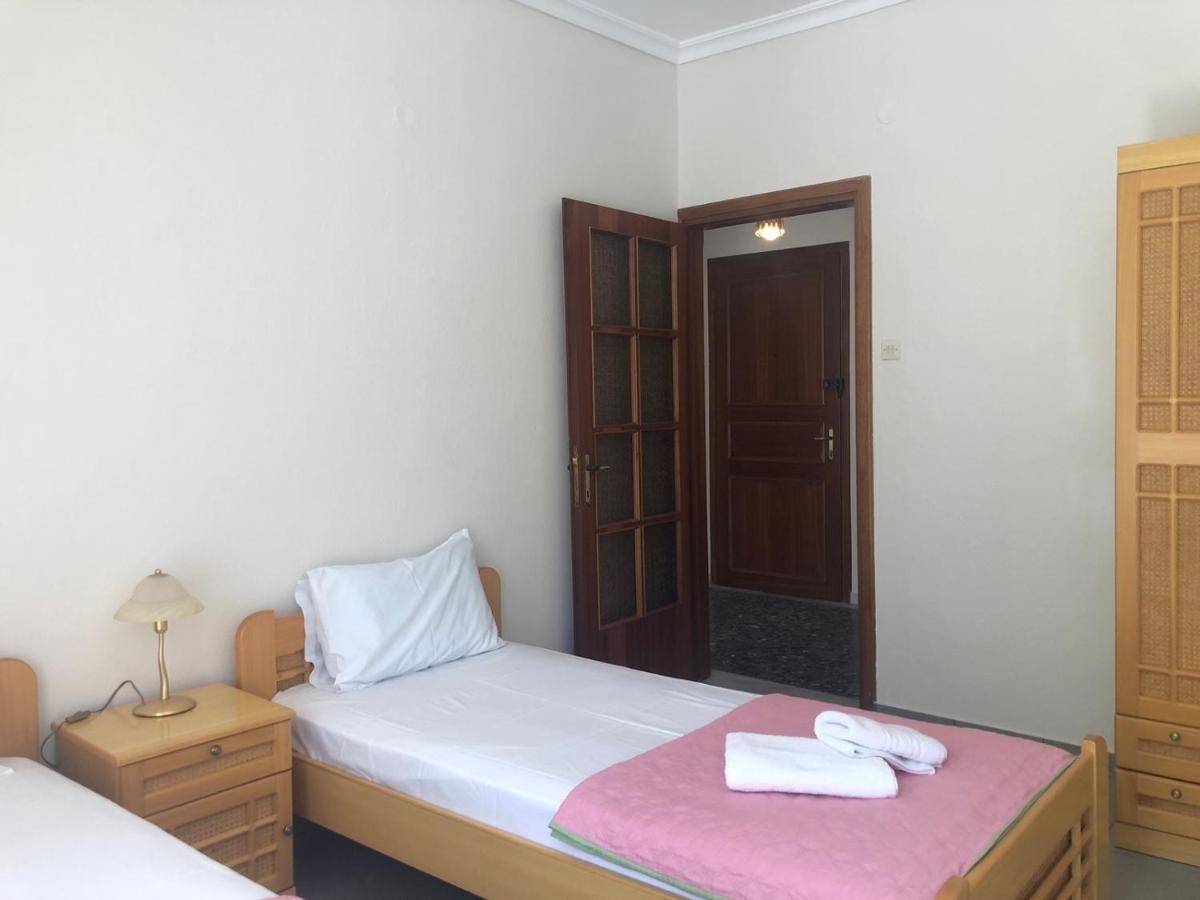 Central Apartment Nea Iraklitsa Екстериор снимка