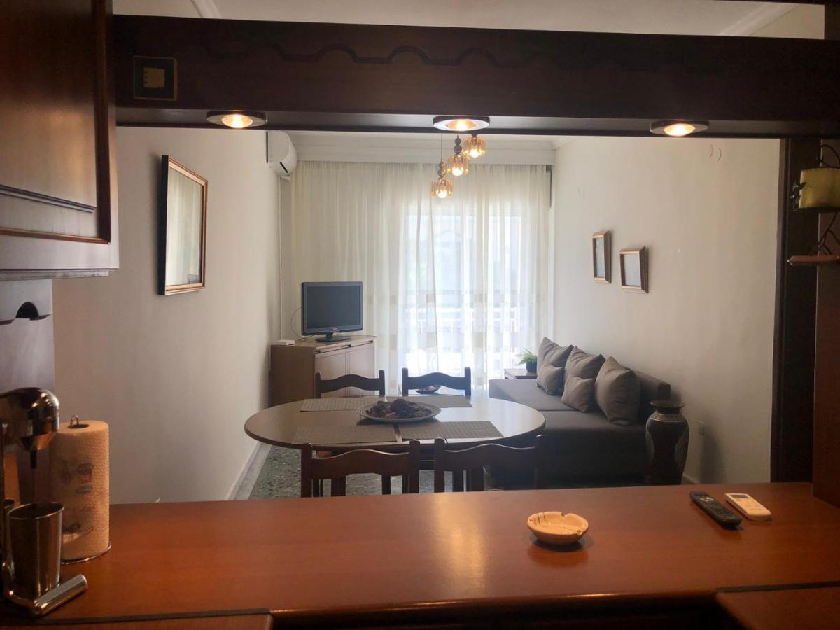 Central Apartment Nea Iraklitsa Екстериор снимка