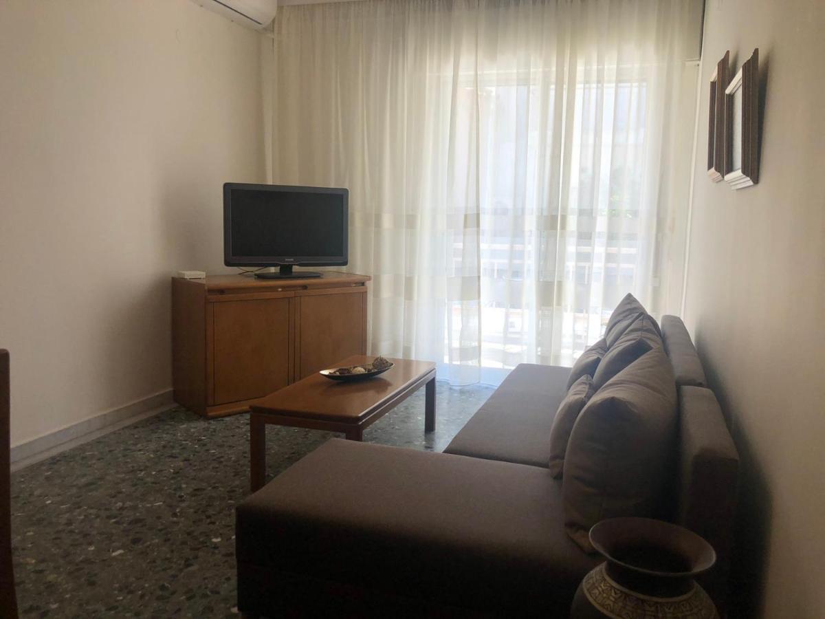 Central Apartment Nea Iraklitsa Екстериор снимка