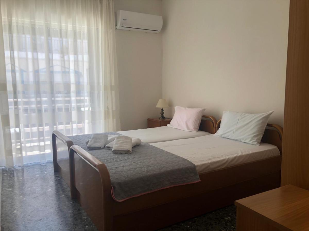 Central Apartment Nea Iraklitsa Екстериор снимка